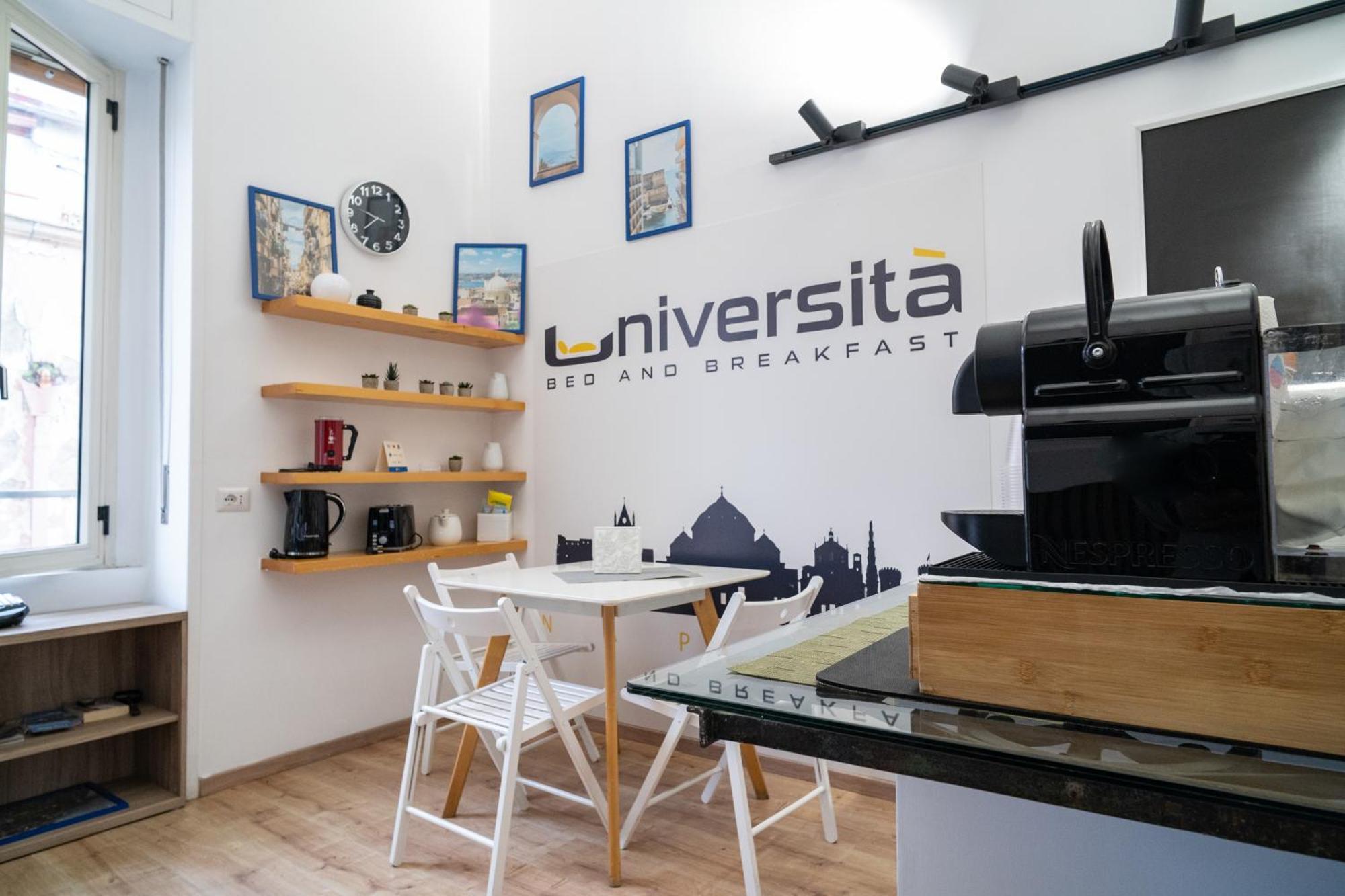 B&B Universita Νάπολη Εξωτερικό φωτογραφία