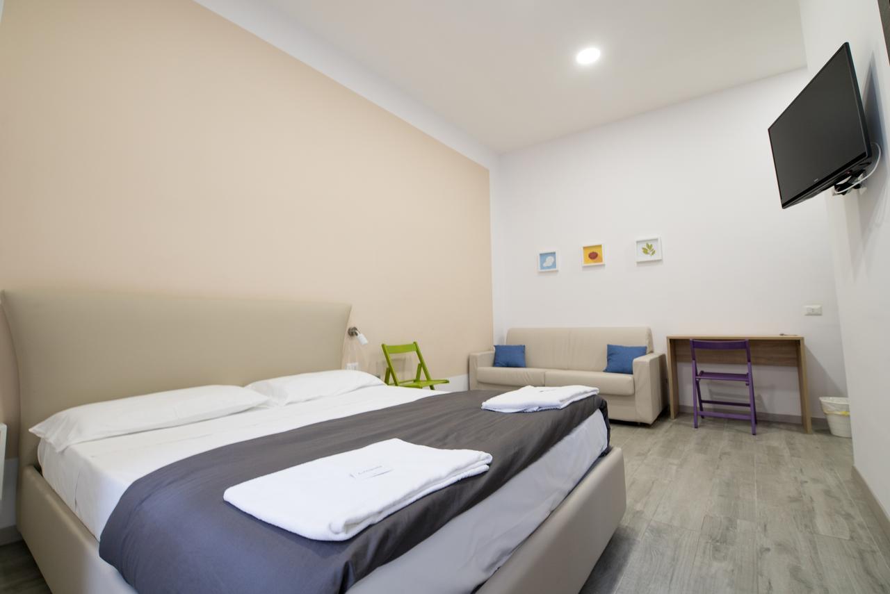 B&B Universita Νάπολη Εξωτερικό φωτογραφία